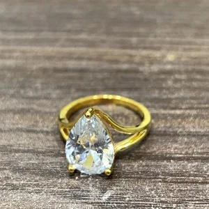 Anello di fidanzamento 12x8 mm taglio pera VVS1 punta moissanite oro giallo massiccio 10 kt - Foto 1 di 11