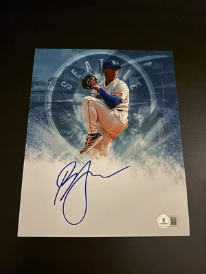 SEATTLE MARINERS- BRYAN WOO AUTOGRAPH 8x10 PHOTO BAS BECKETT - Image 1 of 2