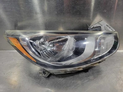 12 13 14 HYUNDAI ACCENT Headlamp Assembly Right Foto 1 de 2