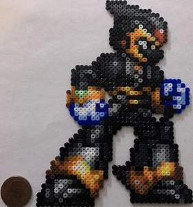 X Shadow Armor Mega Man Mini Bead Sprite Perler Artkal Pixel Art Retro Ninja - Picture 1 of 1