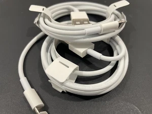 2 x Original Apple Lightning to USB Charger Data Cable for IPhone/iPAD MD818ZM/A - Picture 1 of 5