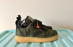 Nike x Carhartt Air Force 1 sneakers basse WIP PRM mimetiche AV4112-300 taglia UK 6 - Foto 1 di 9