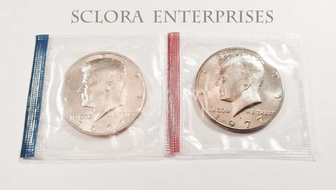 1977 P & D Kennedy Half Dollar Set (2 Coins) *MINT CELLO*  **FREE SHIPPING** Cover