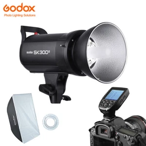 Godox SK300II 2.4G Studio Blitz + XPro-C Blitzauslöser für Canon + Softbox - Bild 1 von 11