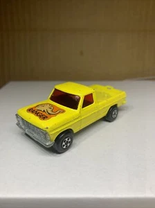 Matchbox Rollamatics Wild Life Truck yellow pick up diecast Lesney 1973 - Picture 1 of 7