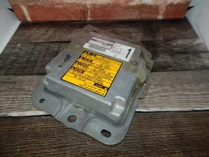 1999 LEXUS GS300 BODY SENSOR CONTROL MODULE 89170-30231 OEM 99 00 01 - Picture 1 of 4