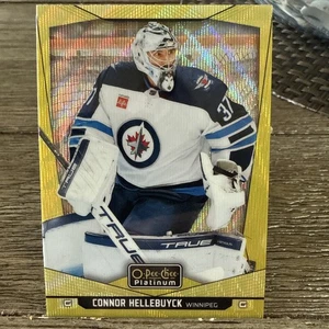 Connor Hellebuyck - Neon Yellow Surge #100 - 2024-25 O-Pee Chee Platinum - Bild 1 von 2