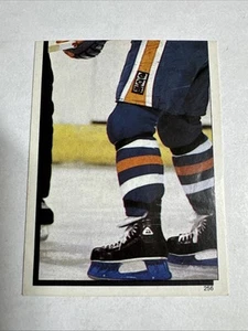 1984-85 O-Pee-Chee Stickers Wayne Gretzky Edmonton Oilers #208 - Picture 1 of 7