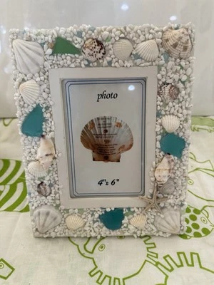 Marco temático de playa conchas de mar y vidrio marino marco de fotos de 4x6 pulgadas con soporte Foto 1 de 4