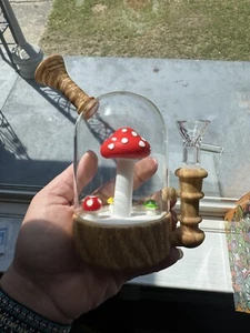 Glass Bong Mushroom Smoking Water Pipe Bong bubbler Silicone Hybrid Bong - Picture 1 of 3