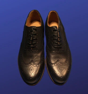 BLACKSTONE Luxury Brogue Wingtip Oxford, AM10 BLACK, Hombre’s 8.5/Mujer’s 10, Nuevo sin caja Foto 1 de 4