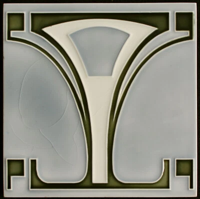 Attractive Original  Art Nouveau tile C 1900 Boizenburg Geometric design - Image 1 of 2