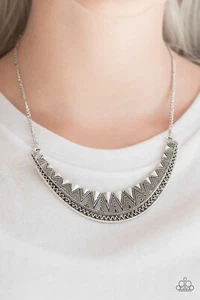 NWT PAPARAZZI Short Necklace Thrown To The Lions Silver Match Earrings Lead & N - Picture 1 of 2