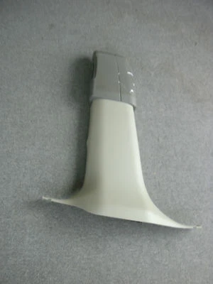 03-08 英菲尼迪 FX35 FX45 左下中心支柱装饰 76916CG002 — 第 1/4 张图片