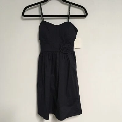 Nuevo con etiquetas Vestido City Triangles Talla 5/6 Azul Marino Cintura Imperio Sin Tirantes con Detalle de Lazo Foto 1 de 4