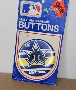 Seattle Mariners Pinback Button Vintage Blue Badge Pin MLB Baseball Team - Picture 1 of 5