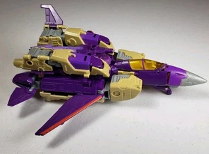 Transformers Generations Thrilling 30 Blitzwing Hasbro Voyager Class unvollständig - Bild 1 von 9