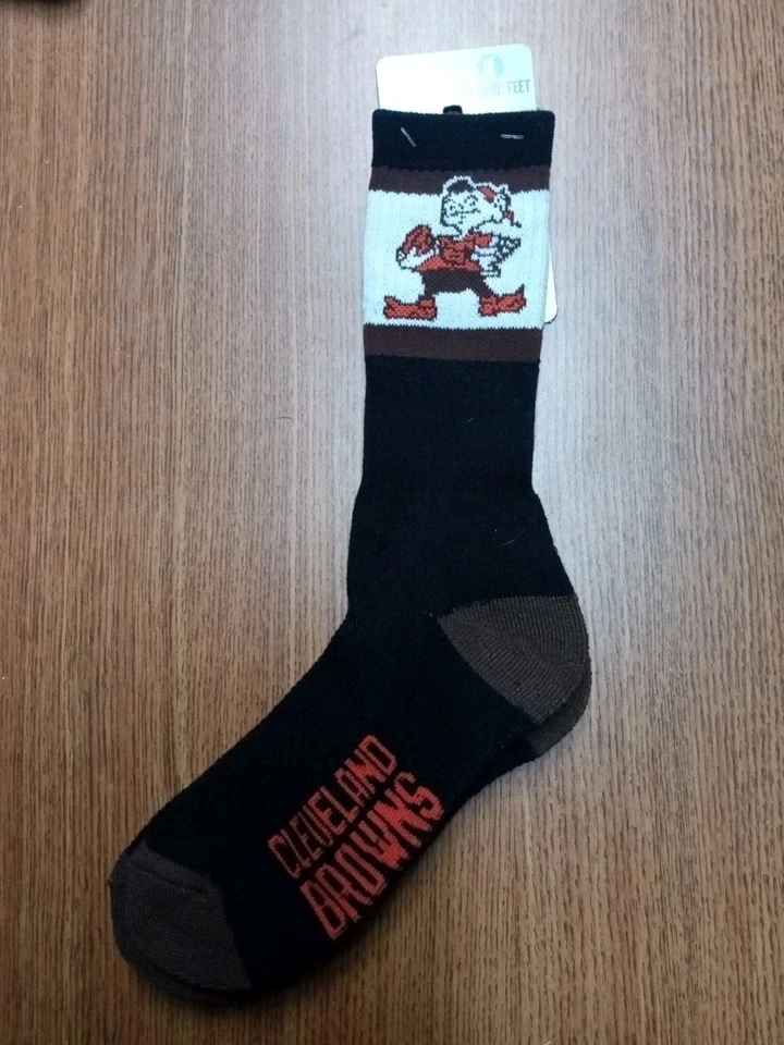 NFL Team Apparel Cleveland Browns Crew Socks Large Size 10 - 13 4 Stripe