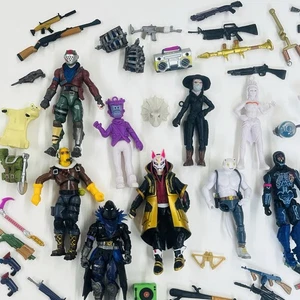 Lote de 10 figuras de acción Fortnite con accesorios 70 piezas juguetes en total - Imagen 1 de 14