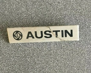OLD MOTOR VEHICLE BADGE - Austin Metal Silver Boot / Side British Leyland Emblem - Picture 1 of 2