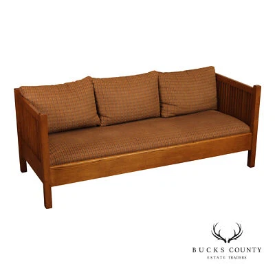Stickley Mission Collection Oak Spindle Settle Foto 1 de 4