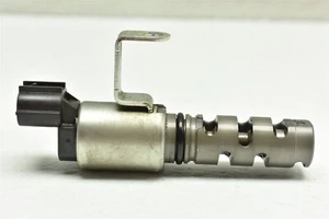 2015-2019 Subaru WRX STI AVCS Oil Solenoid 15-19 - Bild 1 von 6