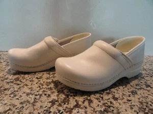 DANSKO PROFESSIONAL WEISSE LEDER STILL CLOG SCHUHE GR 41 / 10,5-11 - Bild 1 von 10