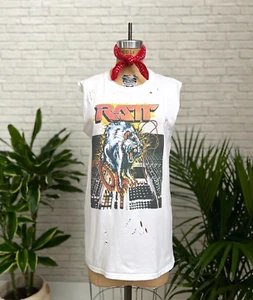 ✨RATT Distressed Cut Off Tee | Camiseta Ratt 'N' Roll Out Of Cellar blanca Y2K - Imagen 1 de 9