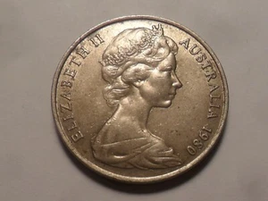 1980 NICE AUSTRALIA QE2 COPPER NICKEL 20 CENT KM#66 MINTAGE 84,400,000! - Picture 1 of 2