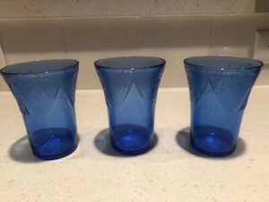 ROYAL LACE COBALT BLUE 3 WATER TUMBLERS Depression Glass. very good condition - Picture 1 of 1