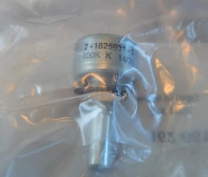 TE Connectivity 100kΩ Drehpotentiometer 1-Gang Panel Mount 404802692031 (0343 - Bild 1 von 2
