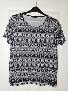 Ladies lovely top (Size 16) - Picture 1 of 2