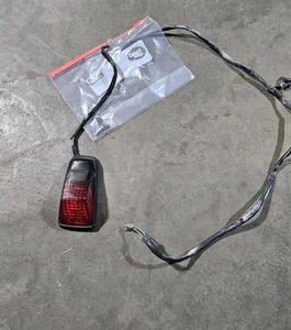 86-02 Honda XR200 OEM Brake Tail Light - Bild 1 von 3