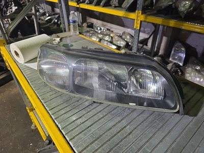 Faro halógeno derecho Volvo V70 XC70 2000-2004 8693552 #172 Foto 1 de 4
