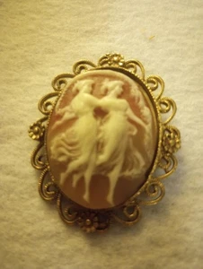 Vintage Ivory Cameo on Pink Goldtone frame Ladies Brooch - Picture 1 of 3