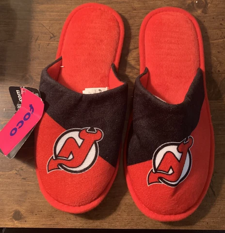 NHL New Jersey Devils Slide Slippers Striped Sole Size M by FOCO FAST SHIPPING Cover