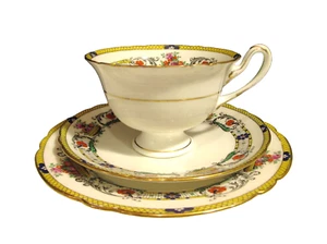Shelley #1 British Antique Sherry Tea Cup Trio from Japan - Picture 1 of 4