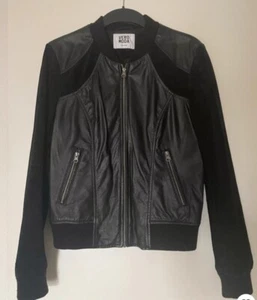 Tolle Lederjacke/Collegejacke in schwarz Glatt -und Wildleder von Vero Moda L - Bild 1 von 3