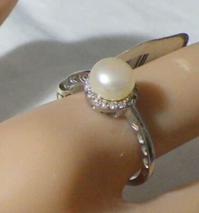 STERLING SILVER RING W, NATURAL 5MM PEARL  RING SIZE 8.5  MINT UNUSED  - Picture 1 of 6