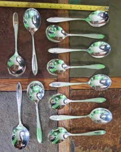 ✅️ SET OF 12 NICE! ART DECO c1937 REVERIE SILVERPLATED "6" CREAM SOUP🥣 SPOONS - Picture 1 of 6