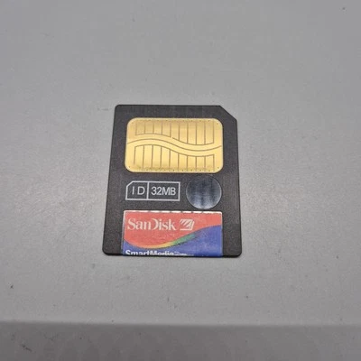 Smart Media Memory Card 32MB - Image 1 of 2