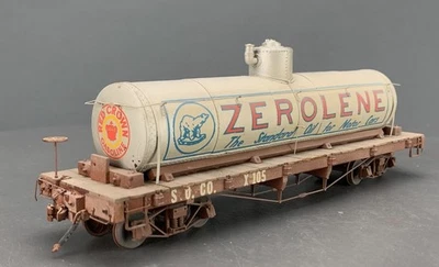 On3 Standard Oil - Zerolene Tank Car - S.O. CO. X 105 con frenos de trabajo JER O3232 Foto 1 de 4