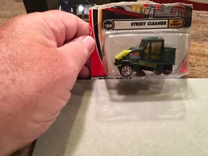 Matchbox Green Street Cleaner - Picture 1 of 1