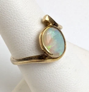 14k Solid Yellow Gold Opal Ring Size 6.75 Estate Mod SKAL 2.8 grams Stunning - Picture 1 of 9