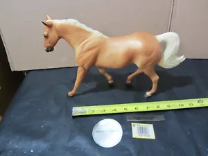 Breyer show horse No. 700196 Cream of Tartar 1996 palomino - Picture 1 of 8