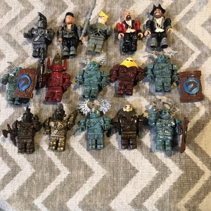 LOT 15 MEGA BLOKS DRAGONS KRYSTAL WARS PYRATES MINIFIGUREN SAUBER - Bild 1 von 7