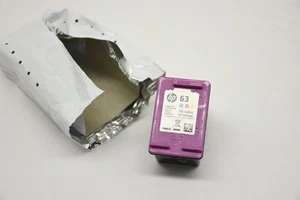 Genuine HP 63 Tri Color Ink Cartridge 2019 - Picture 1 of 10