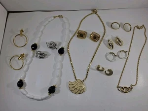 Vintage Retro Trifari Schmuck Konvolut Halsketten & Ohrringe - Bild 1 von 13