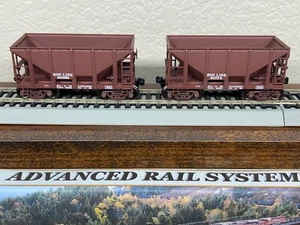 SOO LINE - IRON RANGE JENNIES " SOO " IRON ORE HOPPER 12 pack HO SCALE GOLD NEW - Picture 1 of 12