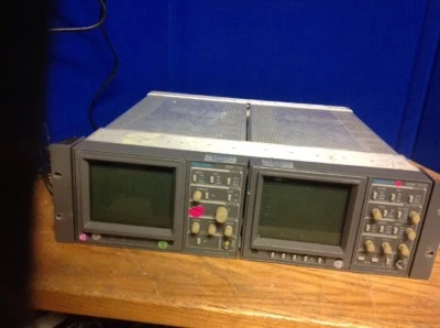 Tektronix Vector Scope 1720/ waveform Monitor 1730 - Image 1 of 4